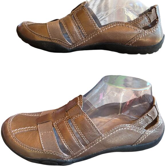 Clarks Bendables Leather Loafers Womens SZ 7 Brown Slip On Bronze Comfort Shoes - Picture 1 of 8